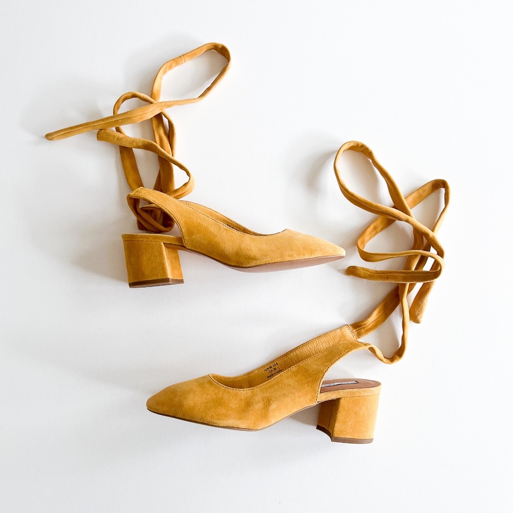 & Other Stories yellow block heels with ankle straps size 8 New without box